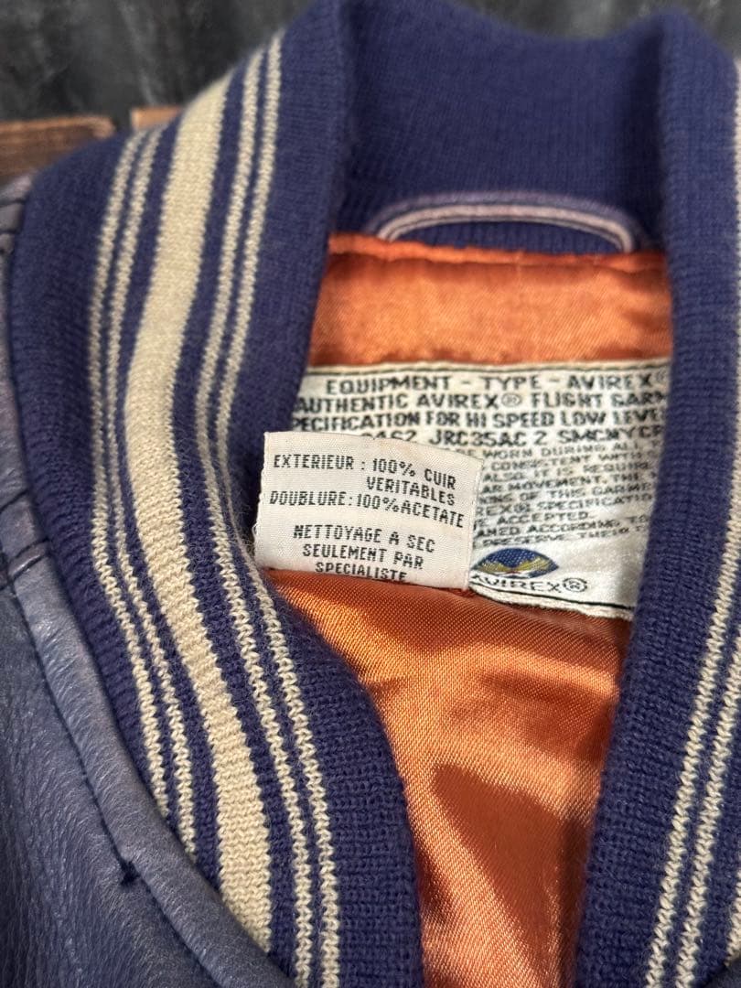 翔*ン様 AVIREX レザージャケット　スタジアムジャケット　スタジャン　ヴィ
