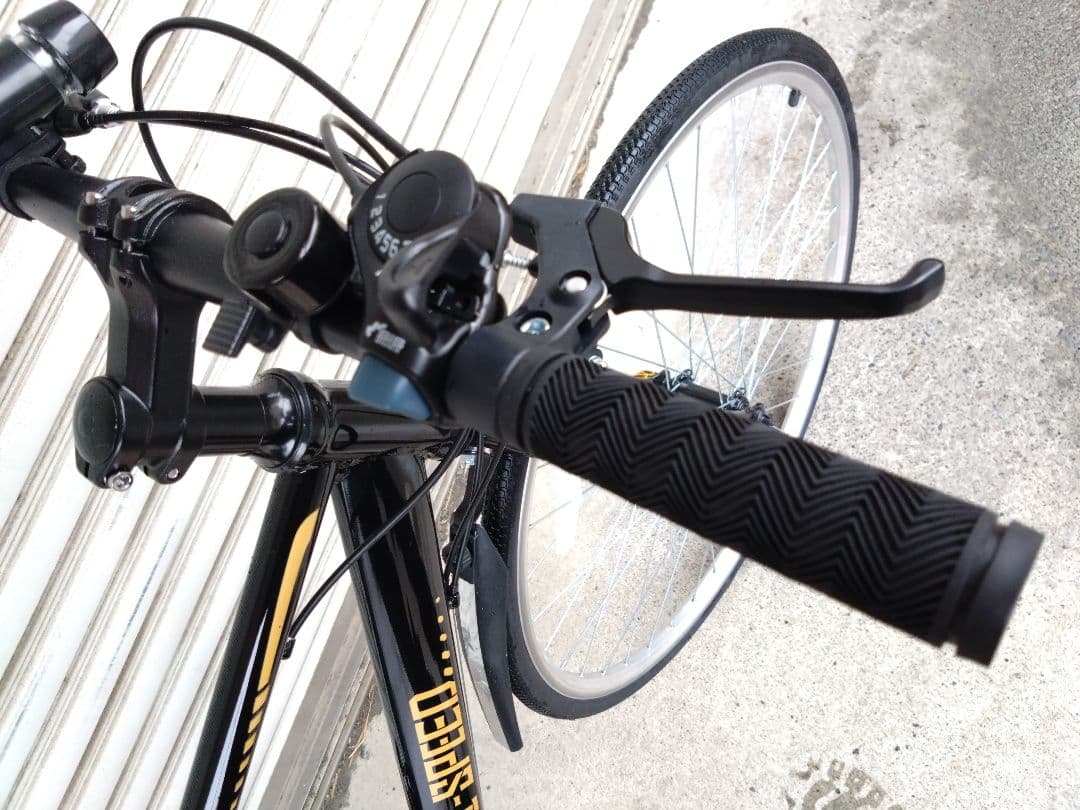 ほとんど未使用？　21スピード　シマノ21段変速　クロスバイク　神奈川　引取限定