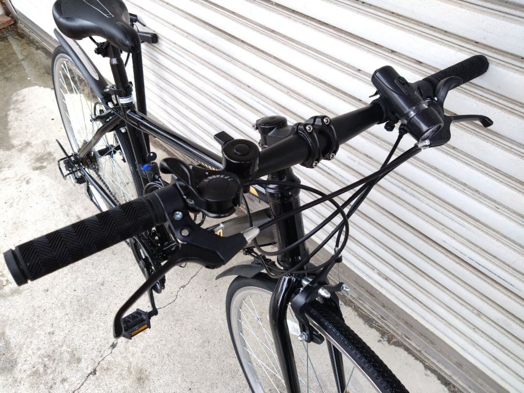 ほとんど未使用？　21スピード　シマノ21段変速　クロスバイク　神奈川　引取限定