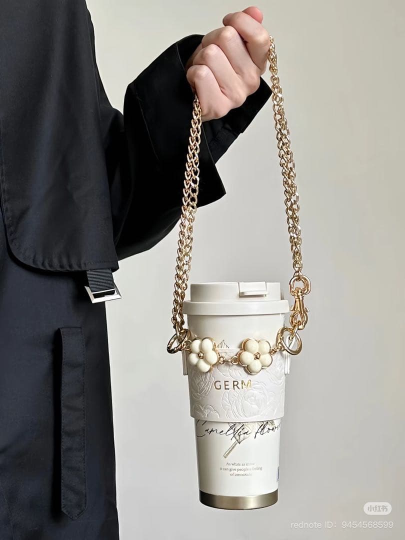 GERM 花柄チェーン付き水筒