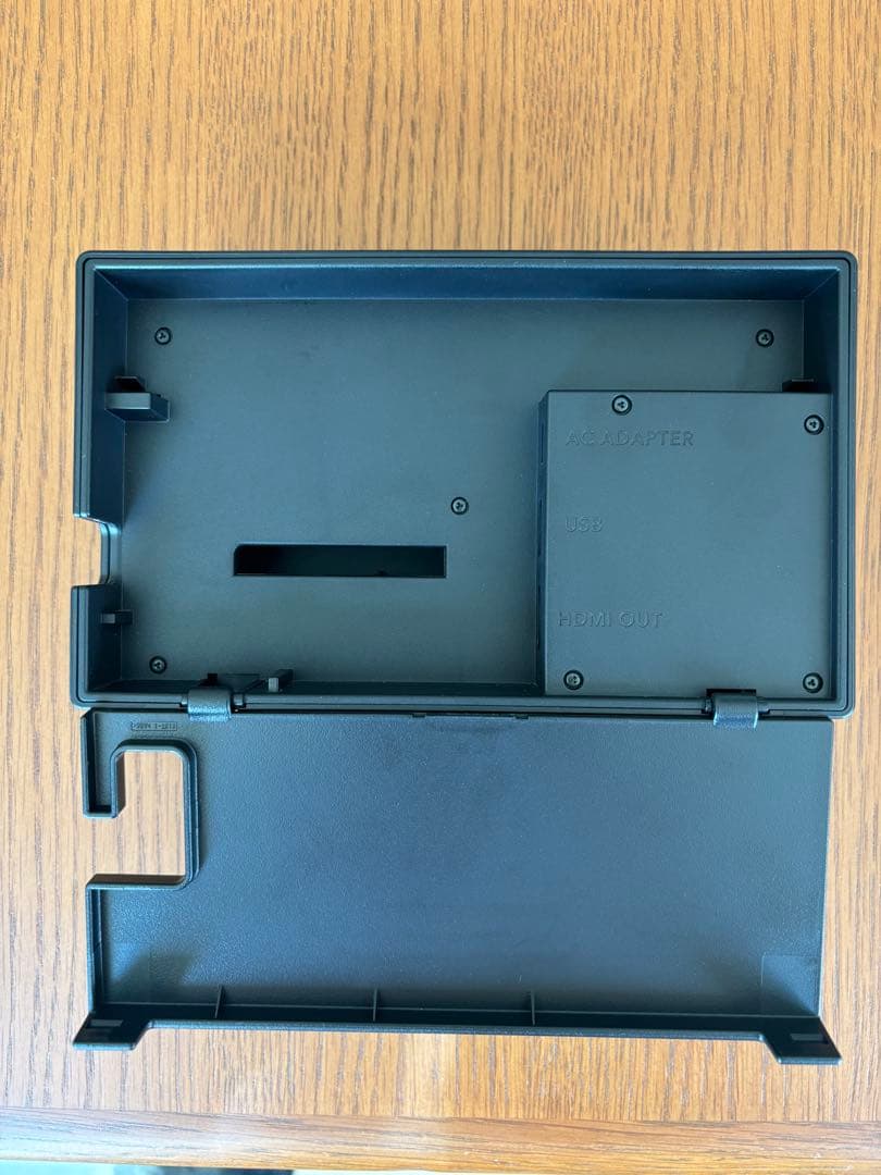 ニンテンドースイッチ　Nintendo Switch 本体ケース付き