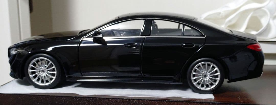 1/18 ミニカー　NOREV製　ベンツ ClS ブラック