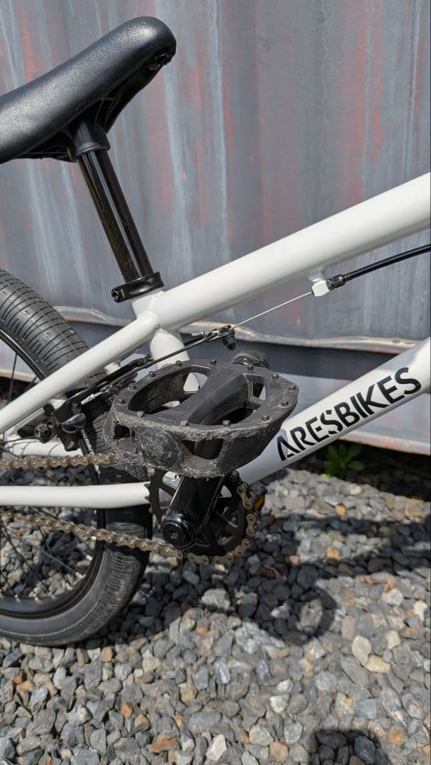 フラットランド BMX ARESBIKES APLUS (20インチ)