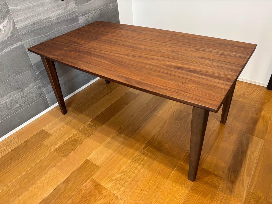 ウォールナット材 長方形ダイニングテーブル