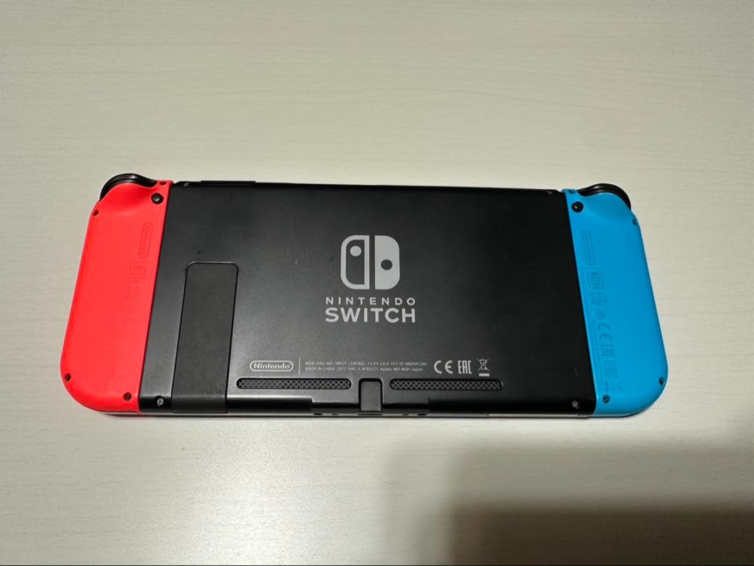 Nintendo Switch本体青/赤Joy-Con