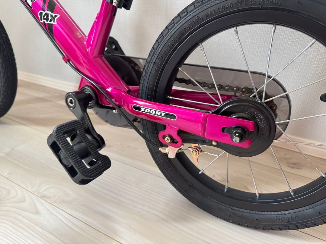 美品　STRIDER 14x ピンク キッズバイク　ストライダー　付属品あります