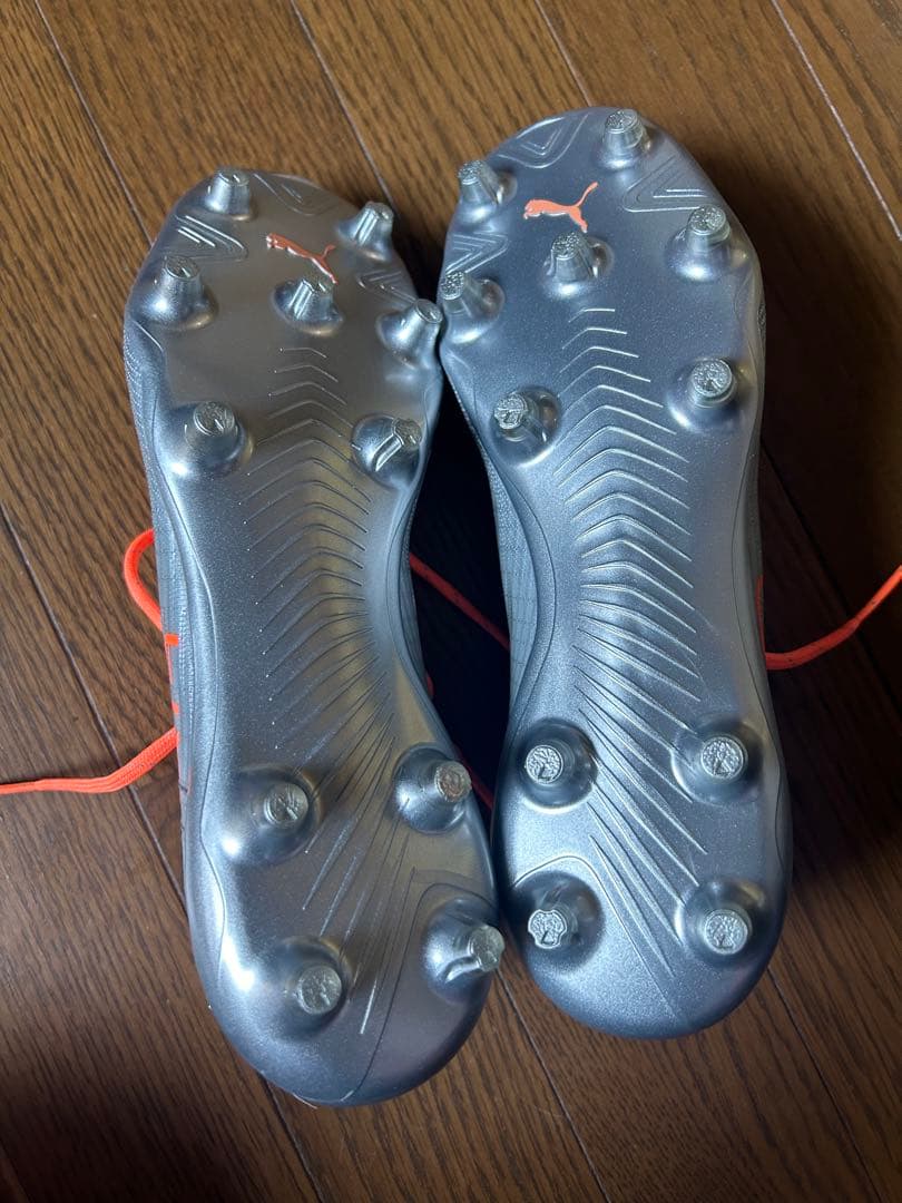 プーマ　サッカースパイク ULTRA1.4 HG 24cm