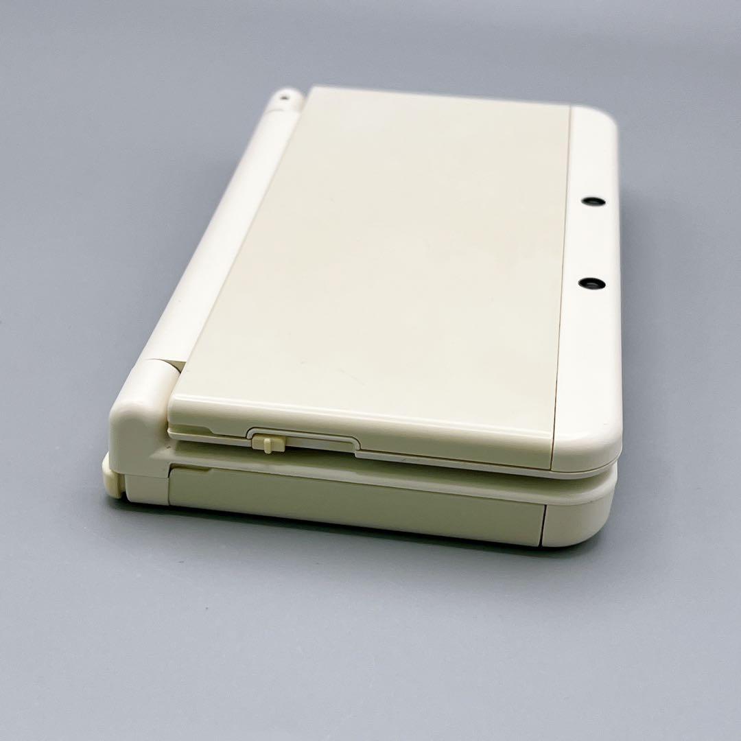 1496【美品】Newニンテンドー3DS ホワイト
