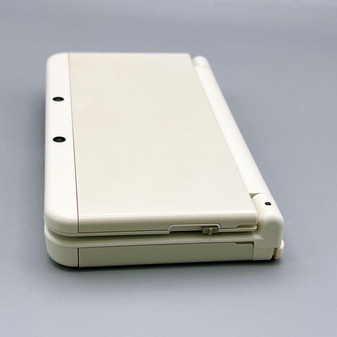 1496【美品】Newニンテンドー3DS ホワイト