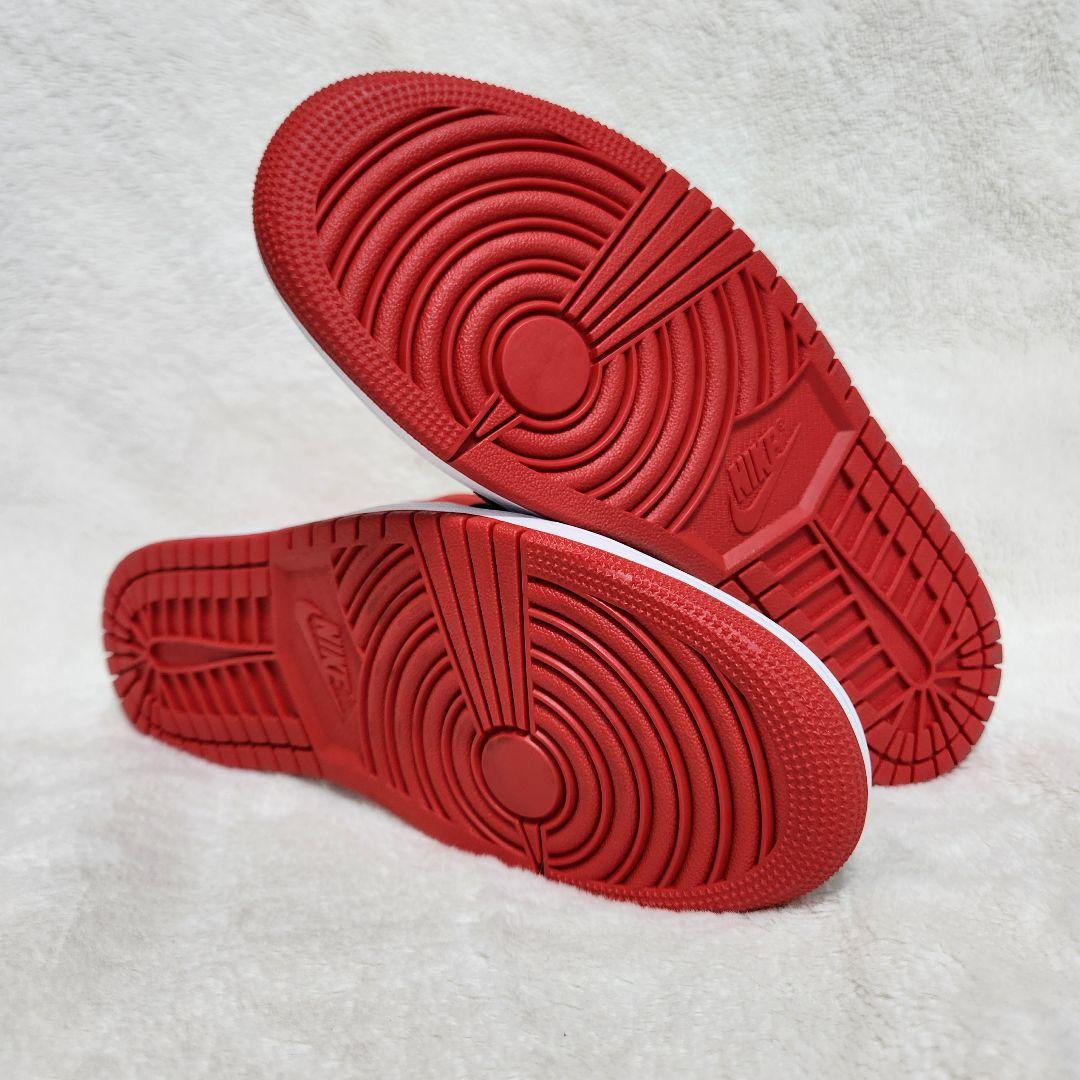 NIKE エアジョーダン 1 レトロ ハイ OG SATIN BRED