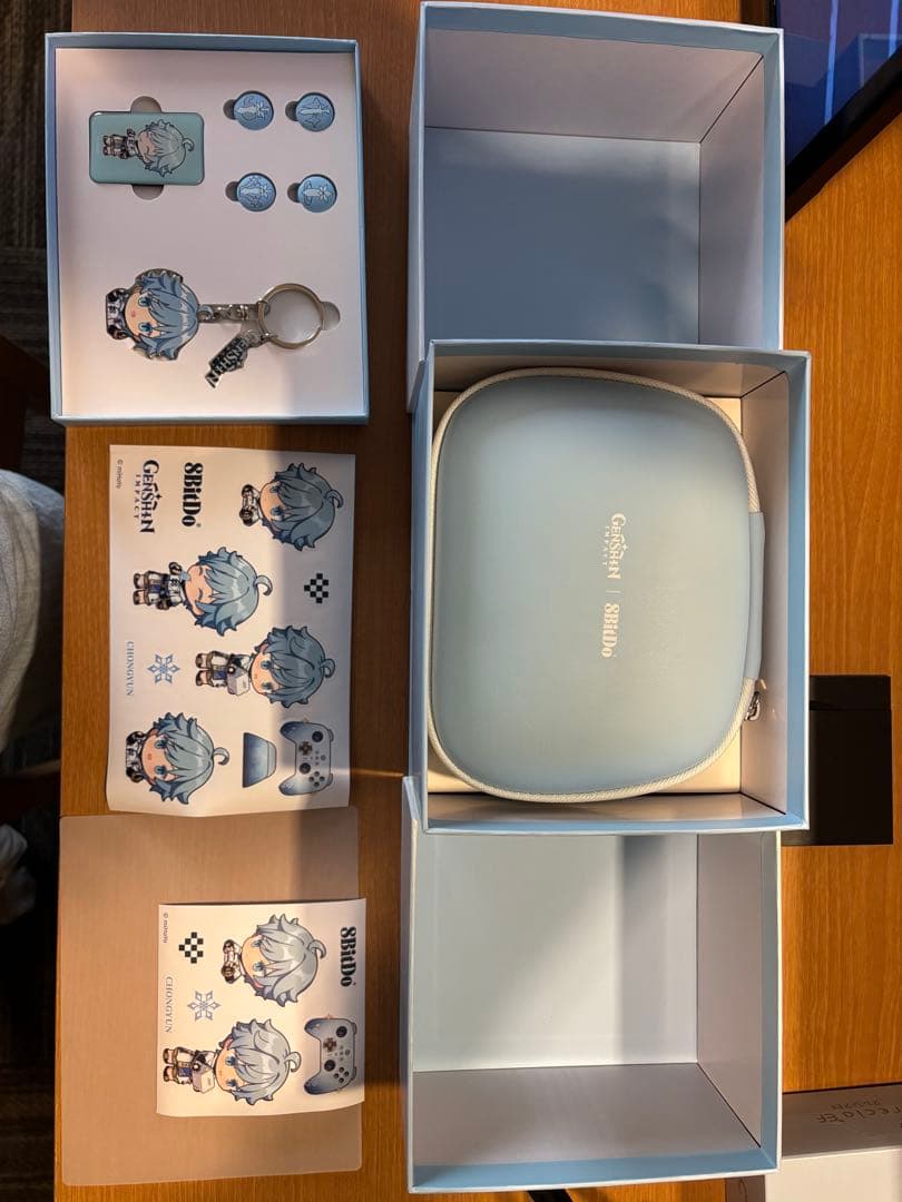 レア8BitDo Ultimate 2.4Gワイヤレスコントローラー 重雲 原神