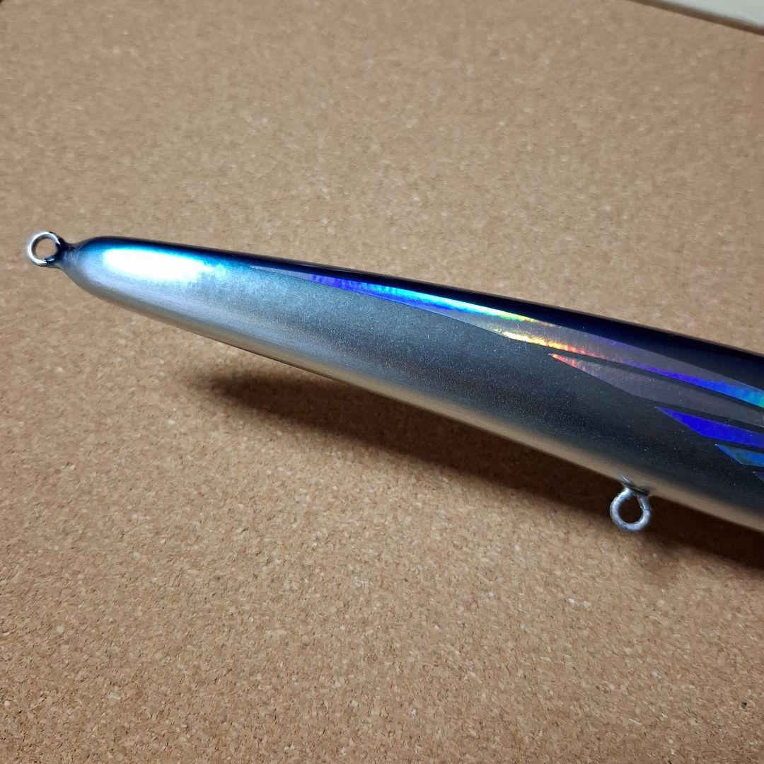 ローカルスタンダード　ダイブ ベイト210 背中に針傷有り　ヒラマサルアー