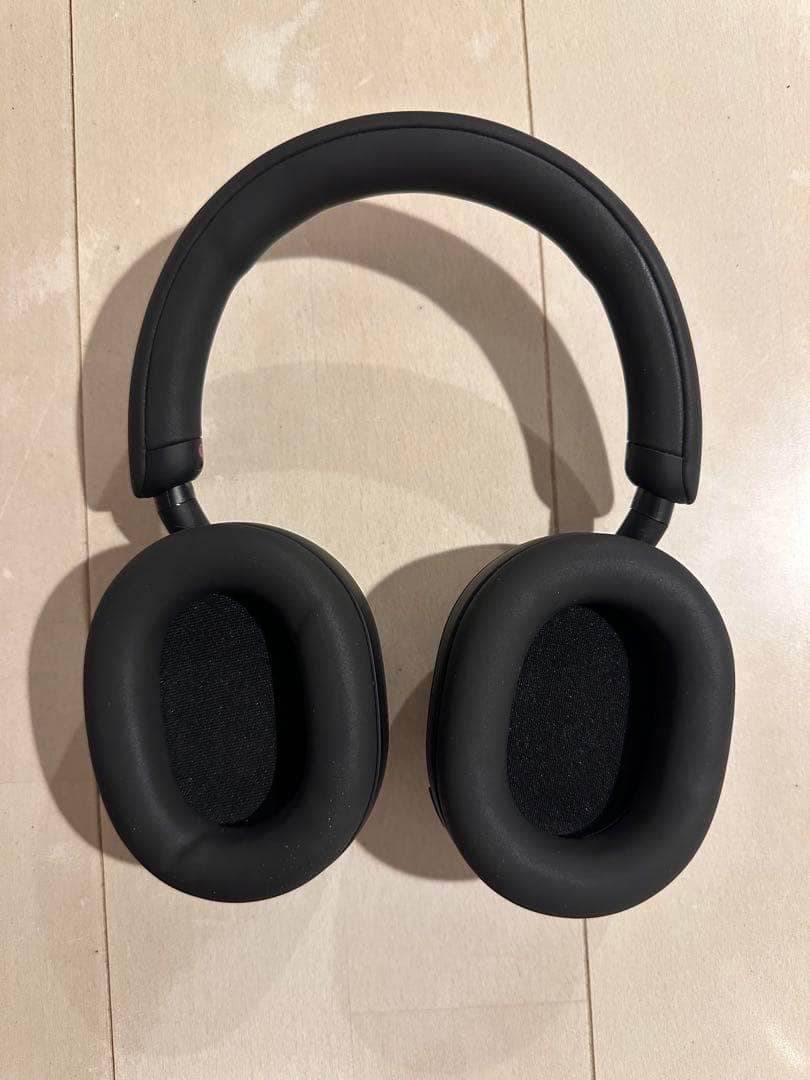 SONY WH-1000XM5 美品　ヘッドホンスタンド付き