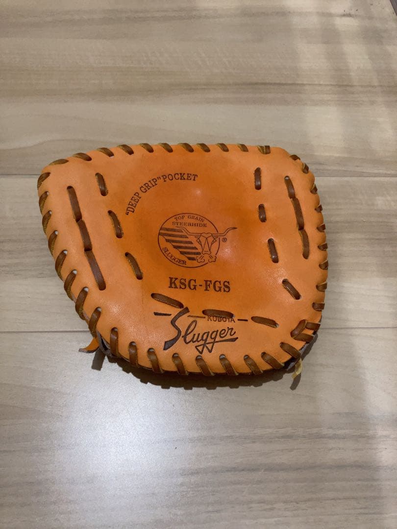 冬トレ応援アイテム！ Slugger KSG-FGS 軟式グローブ オレンジ