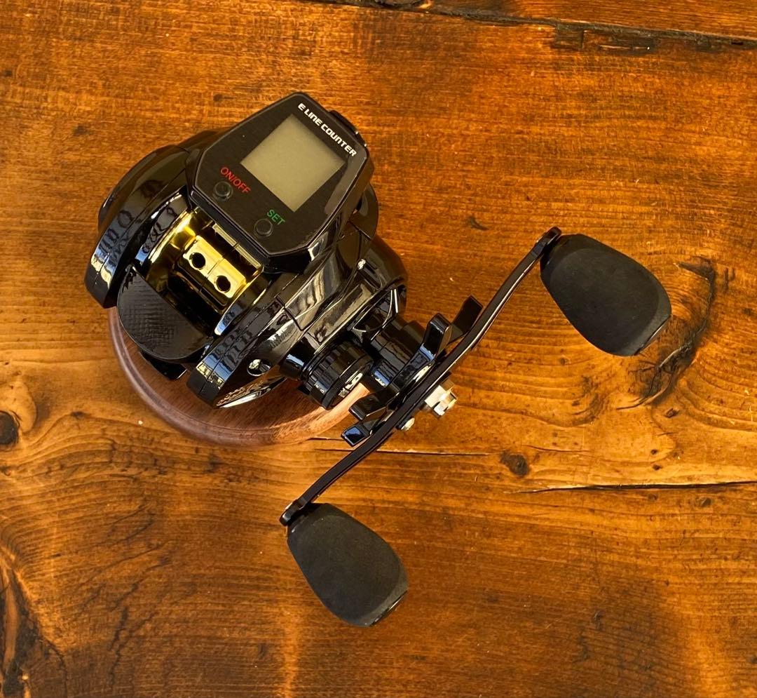 デジタルカウンター付きベイトリール　タイラバ　船釣り　ダブルハンドル　ジギング