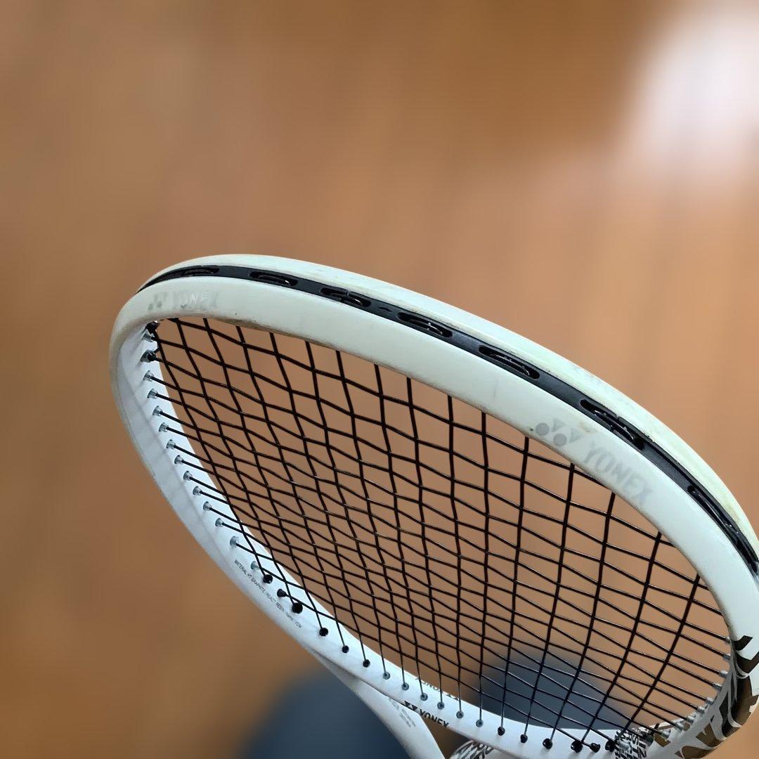 YONEX Geobreak 70V ホワイト　軟式テニス　前衛