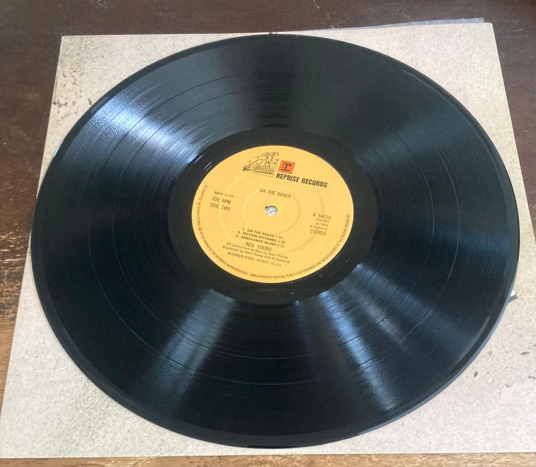■高音質UKオリジナル盤■NEIL YOUNG / ニールヤング■On The