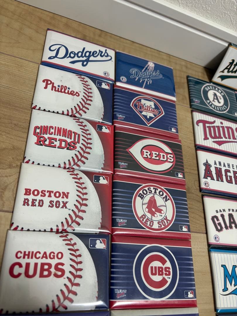 MLB メジャーリーグ　メタルマグネット59個