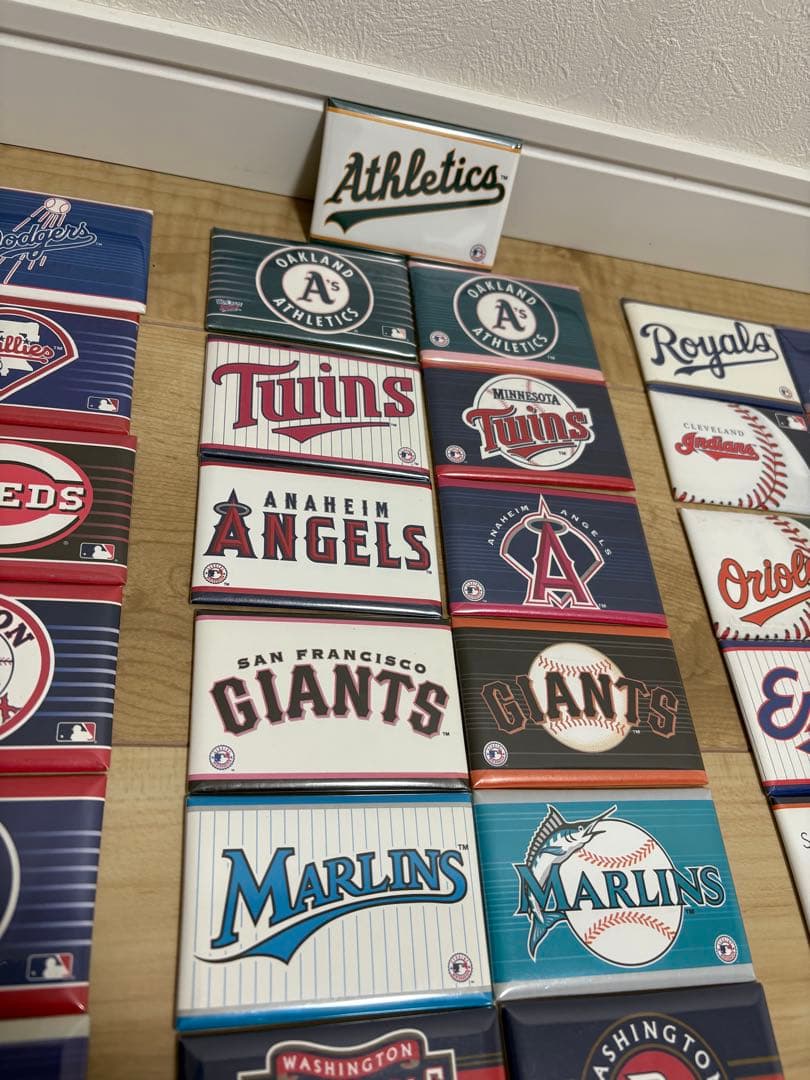 MLB メジャーリーグ　メタルマグネット59個