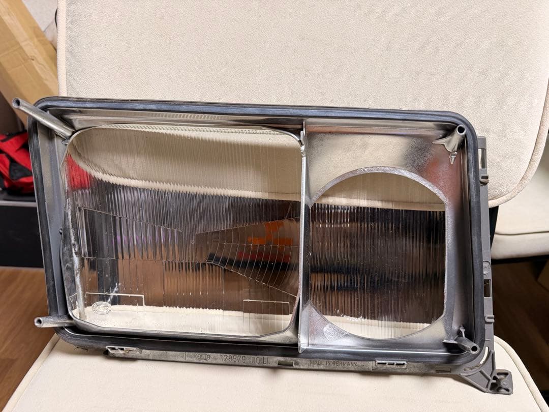 W124 500E 前期ヘッドライトレンズ　左右