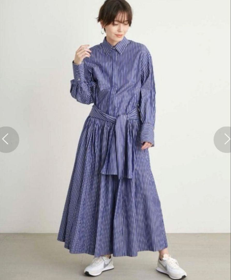 emmi atelier エミ ストライプ ボリュームワンピースネイビーほぼ新品