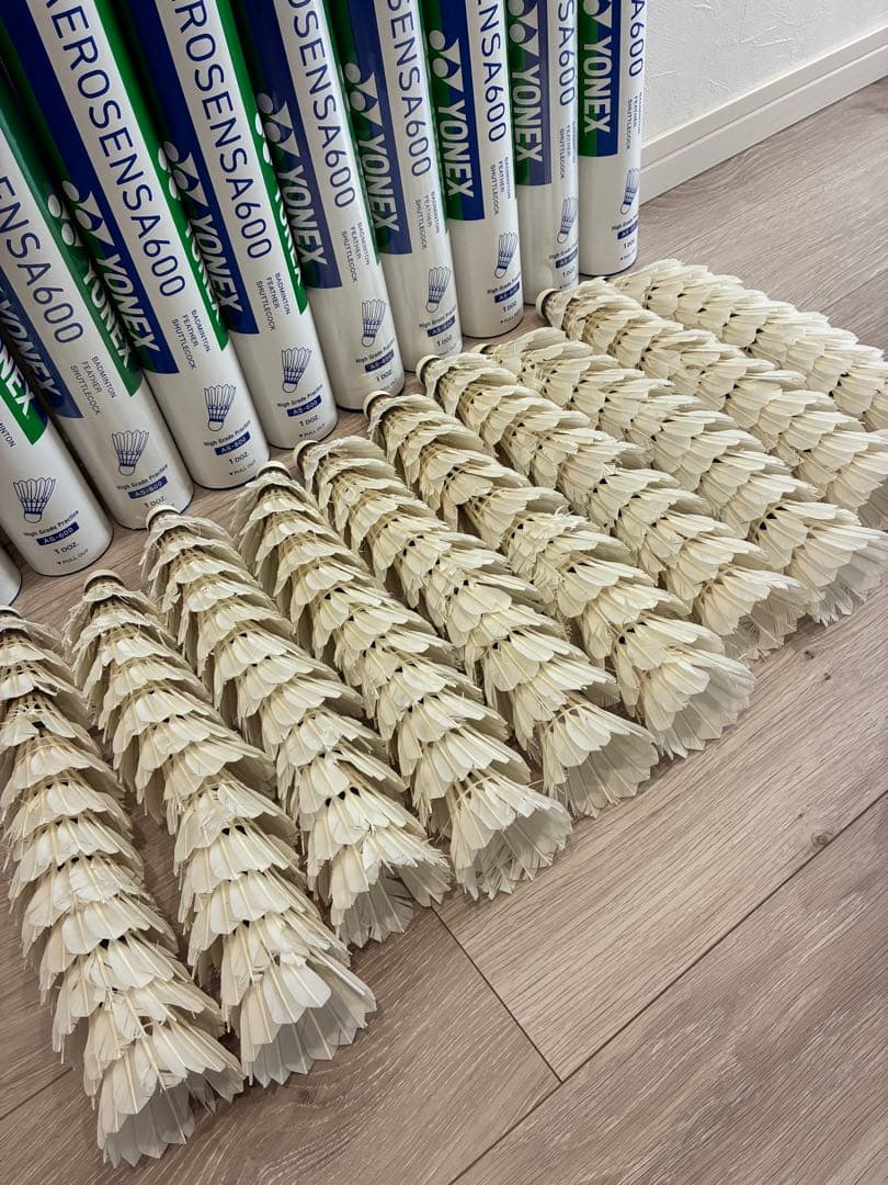 AEROSENS 600 バドミントンシャトル 120球中古シャトル