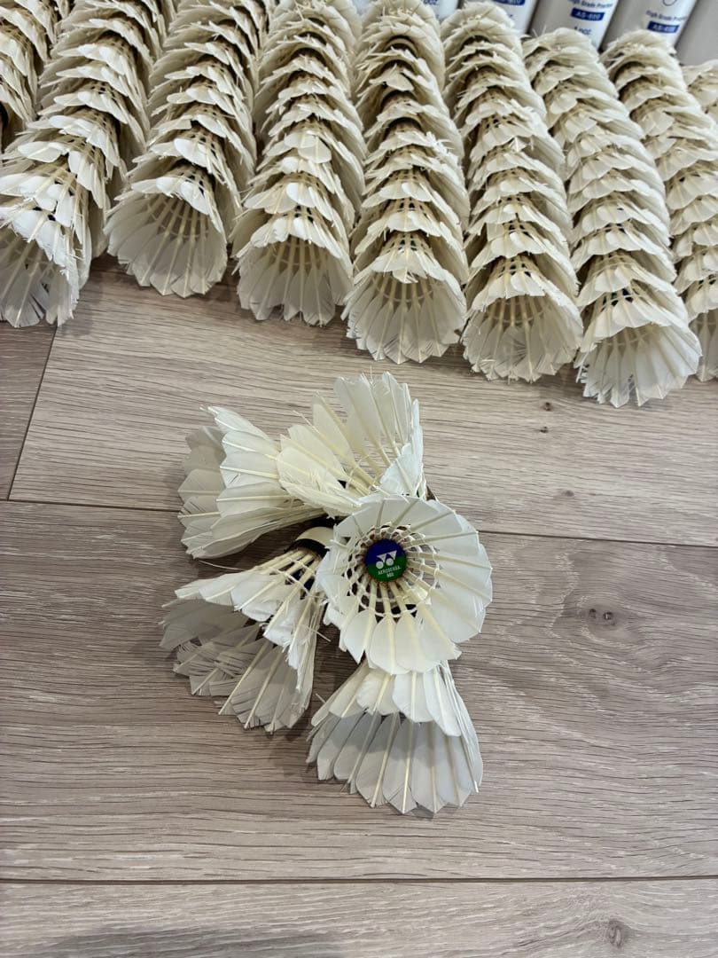 AEROSENS 600 バドミントンシャトル 120球中古シャトル