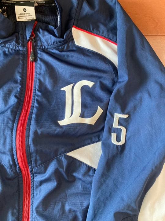 【実使用・支給品】西武ライオンズウィンドブレーカー★刺繍＃5