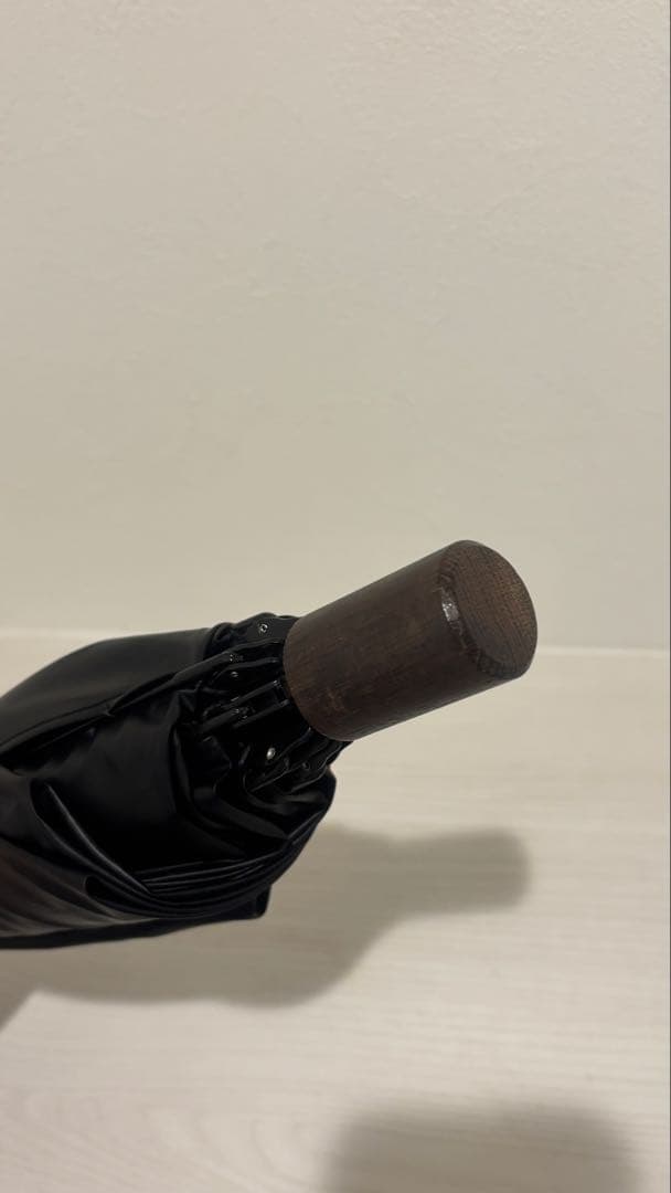 【他店傘カバー付き】サンバリア100　折りたたみ日傘　2段折 ブラック