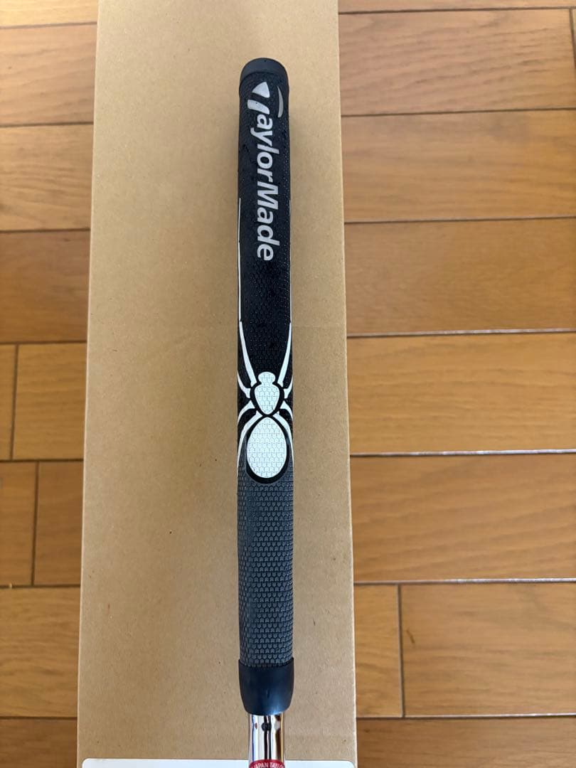テーラーメイドスパイダーゴーストパター33インチ