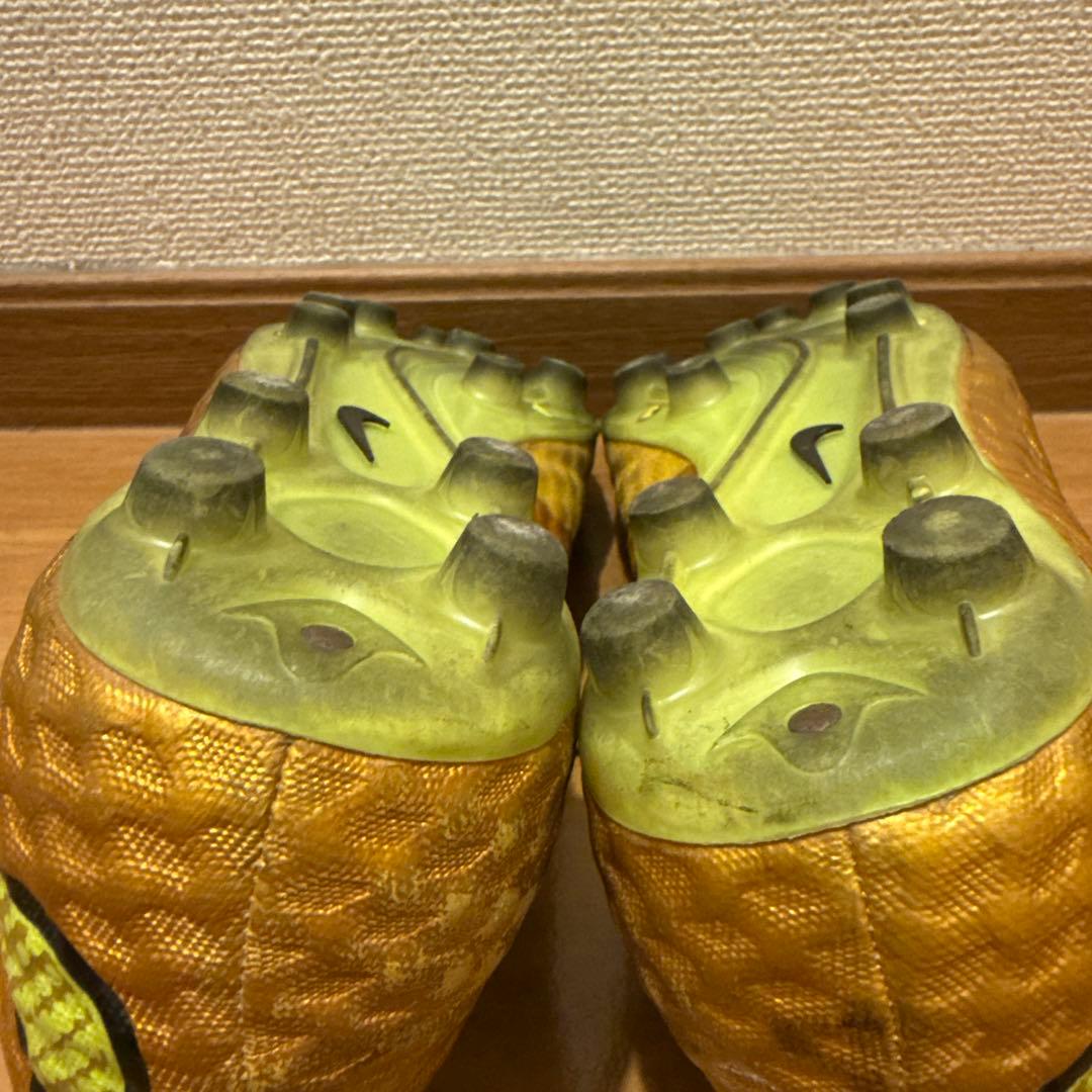 【最終価格】早い者勝ち！ナイキ ハイパーヴェノム ファントム 26.0cm