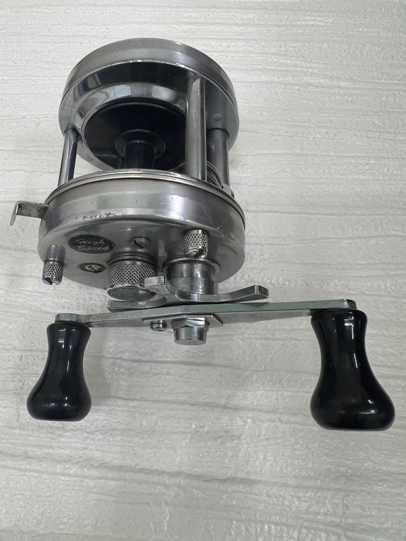 希少 ABU アンバサダー 5500C 831200 付属品あり　オールド