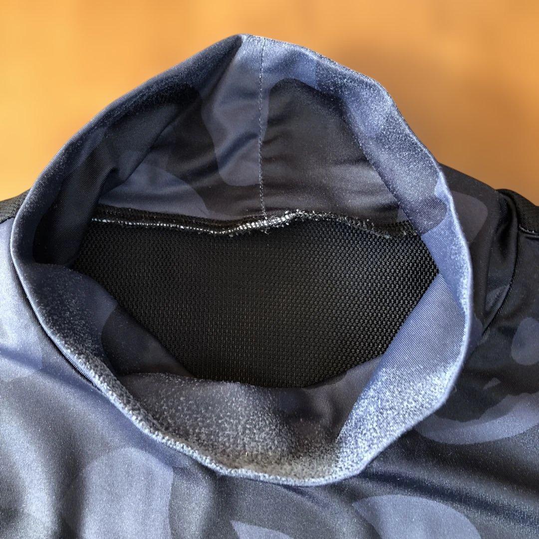 マーク&ロナ　メンズゴルフカモフラージュ長袖ハイネックシャツ