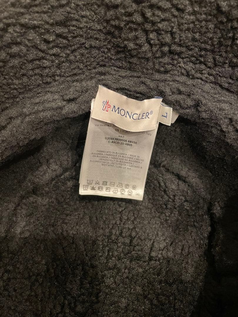 モンクレール　リバーシブル　バケットハット　ブラック　L 美品　正規　ボア