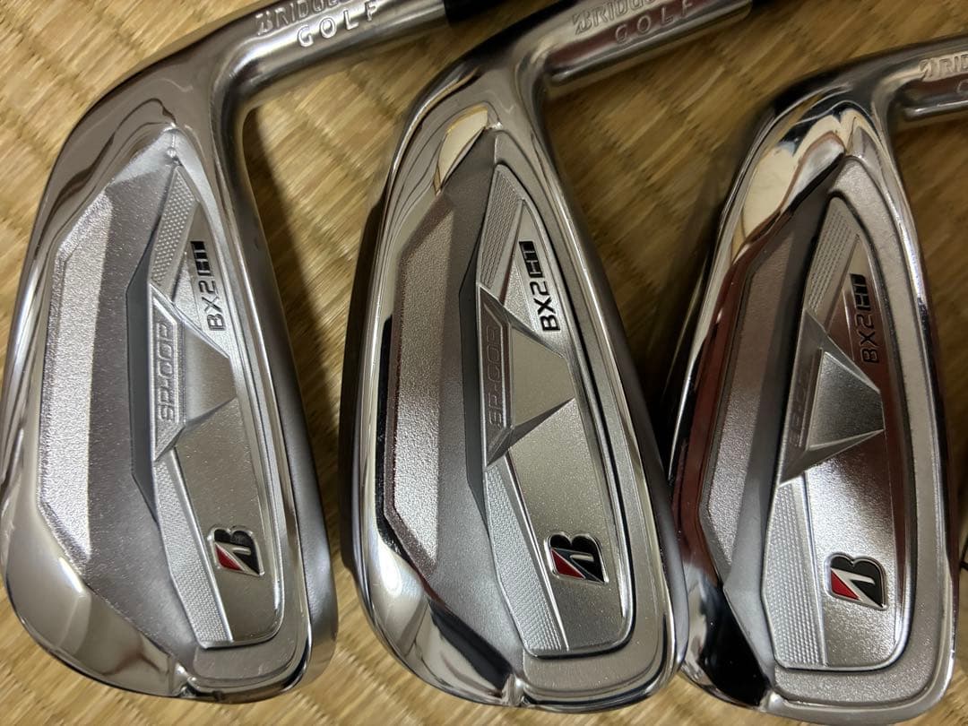 ほぼ新品ブリヂストンBRIDGESTONE BX2HT アイアンBS50iII