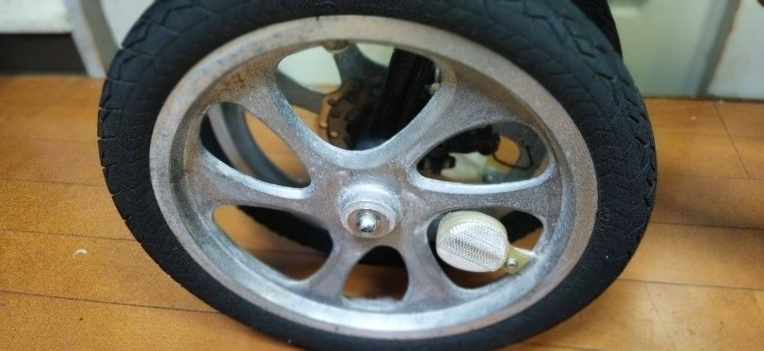 専用送料込み【ノーパンクタイヤ】四輪自転車クークル 三輪自転車