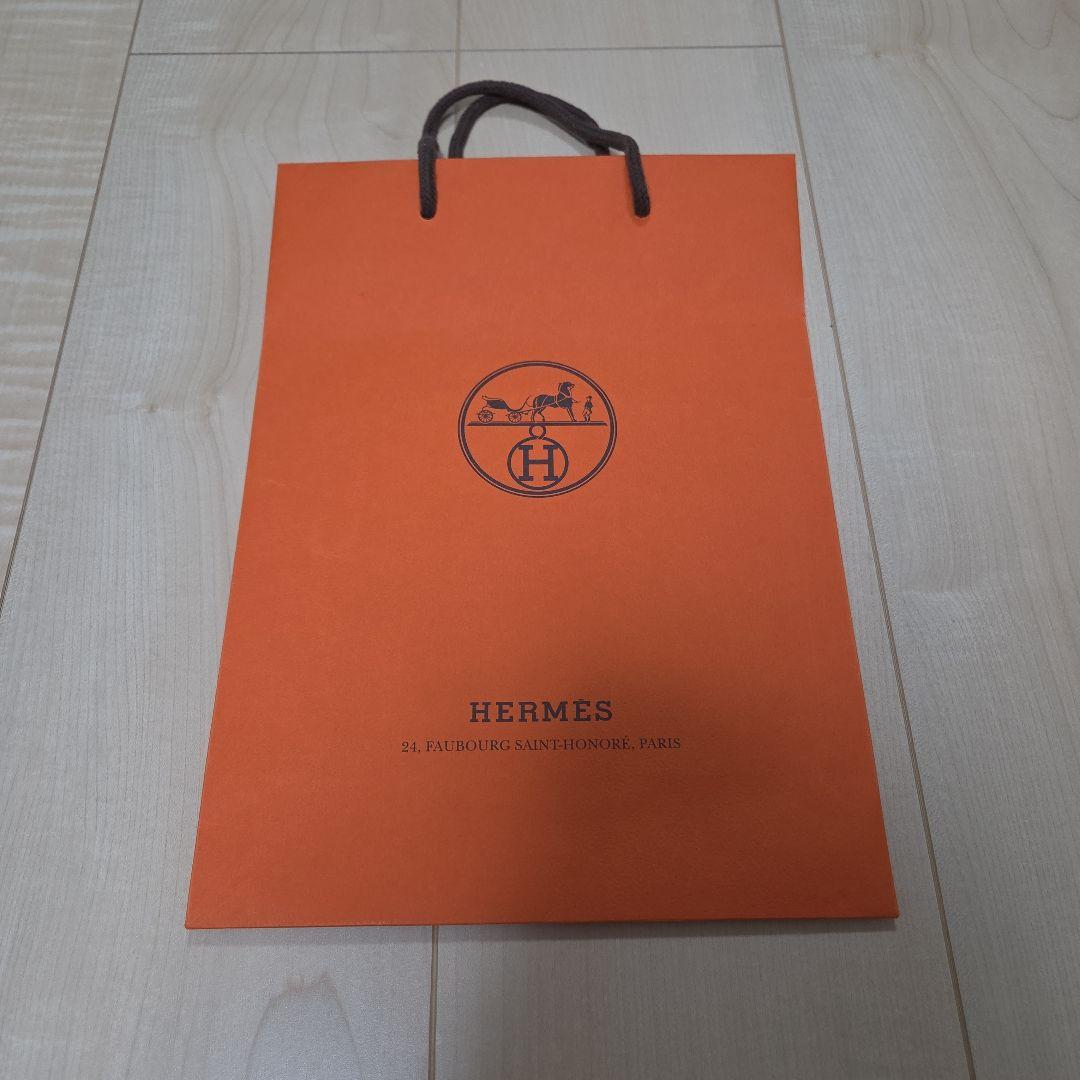 新品未使用　HERMES Hロゴ タオルハンカチ ピンク