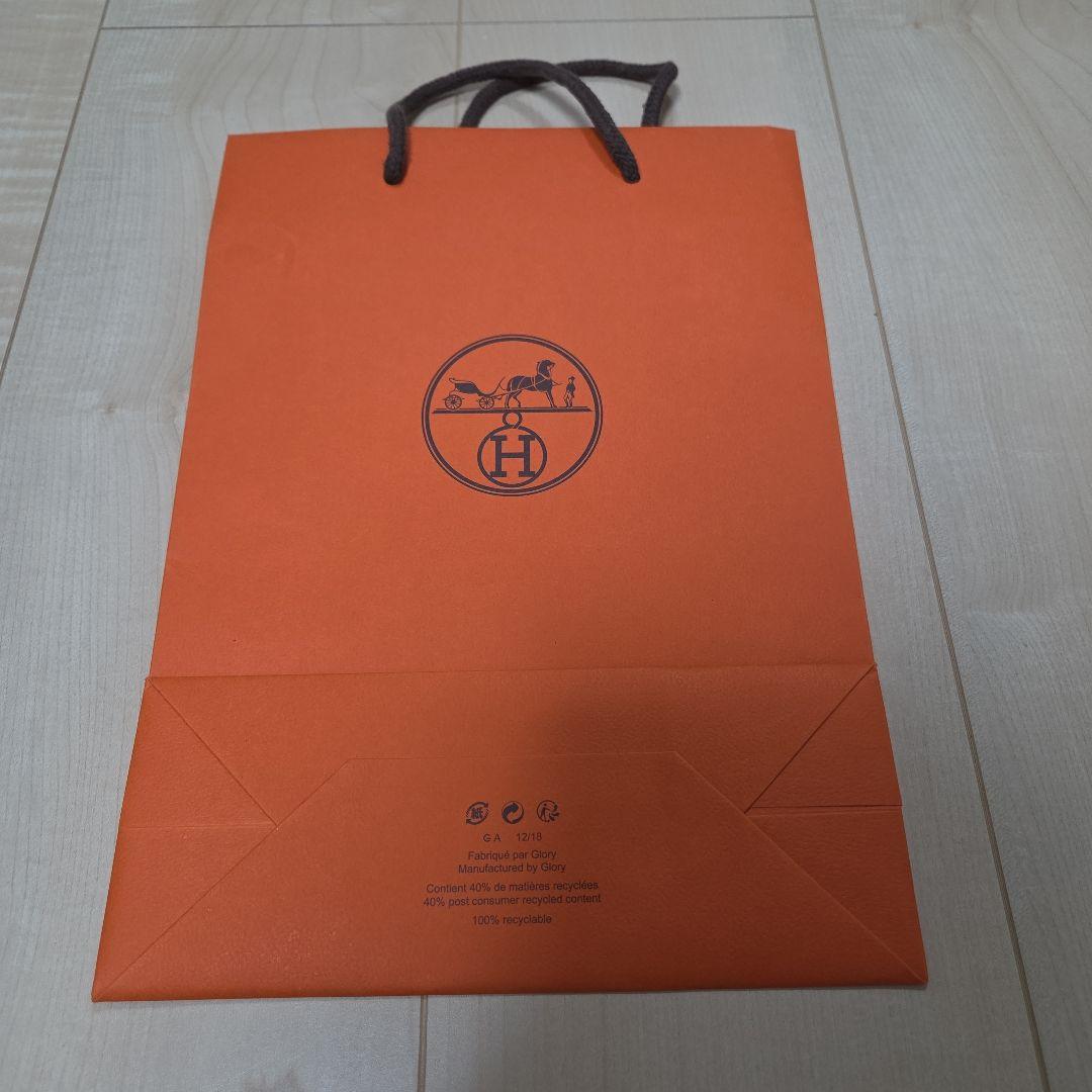 新品未使用　HERMES Hロゴ タオルハンカチ ピンク