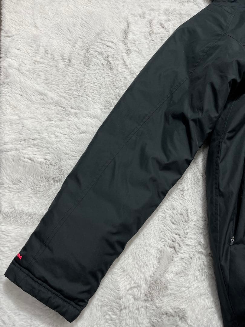 UNDER ARMOUR　防風防寒 中綿 ロングコート ベンチコート　ブラック