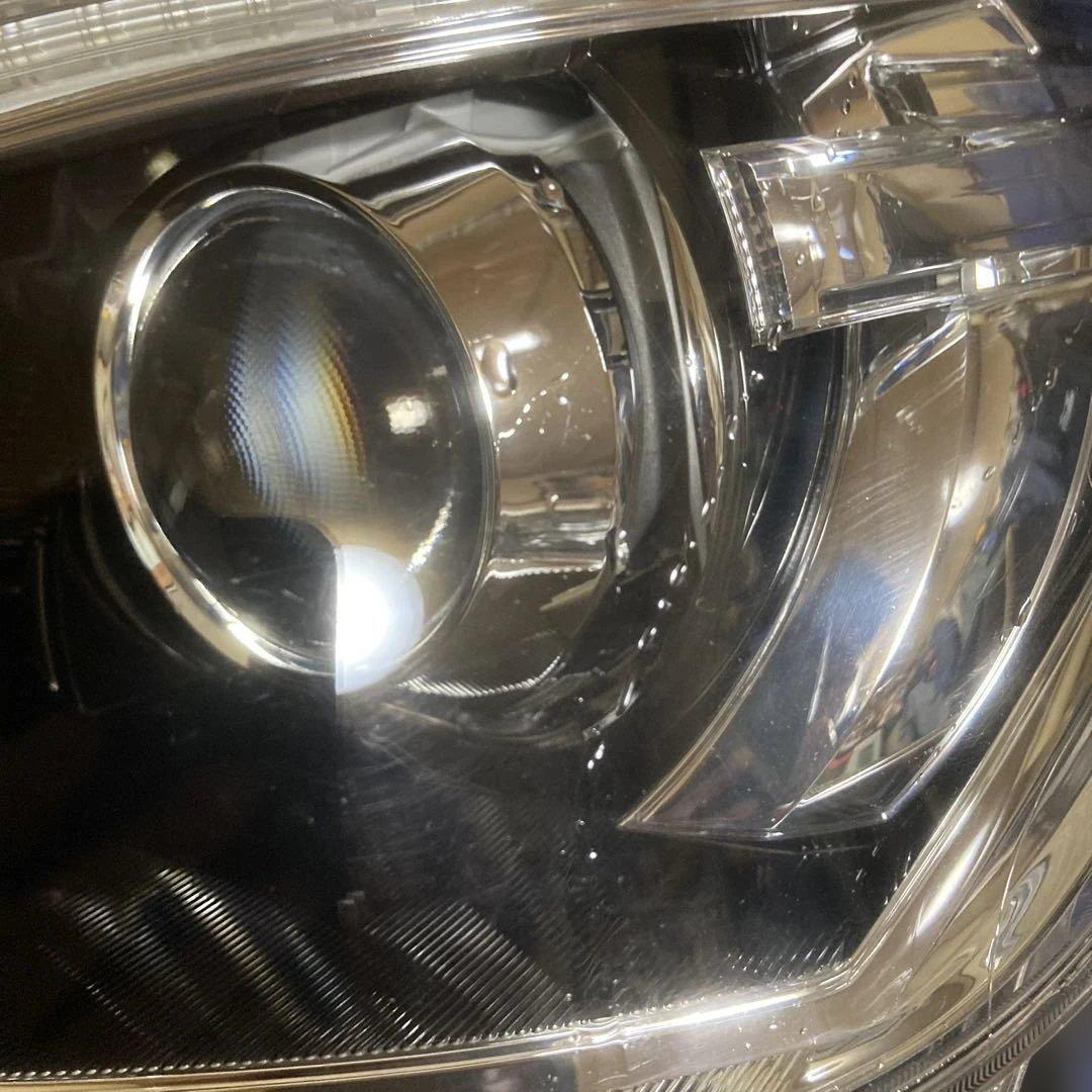 クラウンアスリートaws 210前期　純正左ヘッドライトKOITO Ｅマーク