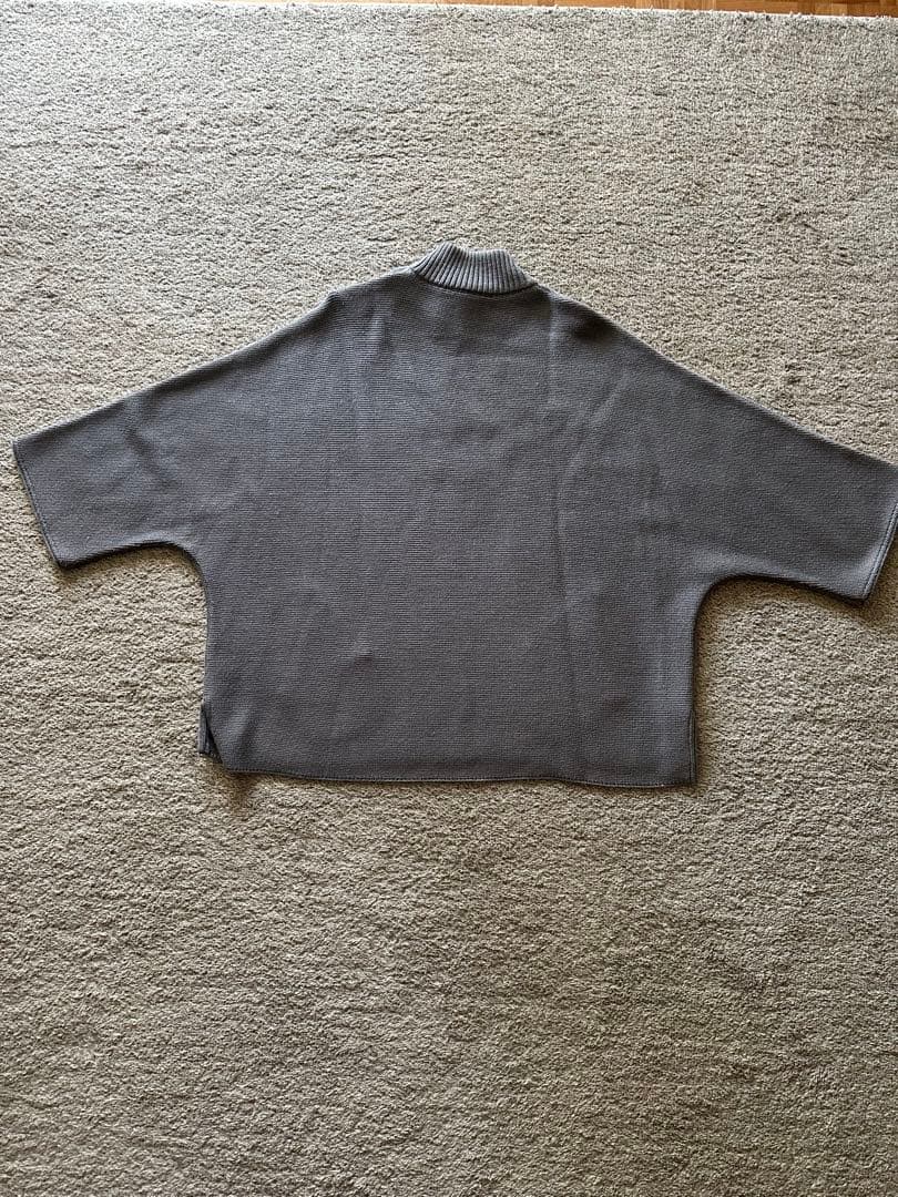 ラフォンタナマジョーレ　グレーポンチョ