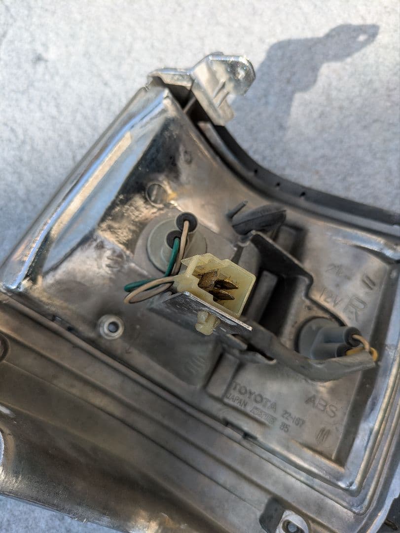 gx70マークIIワゴン純正コーナーレン