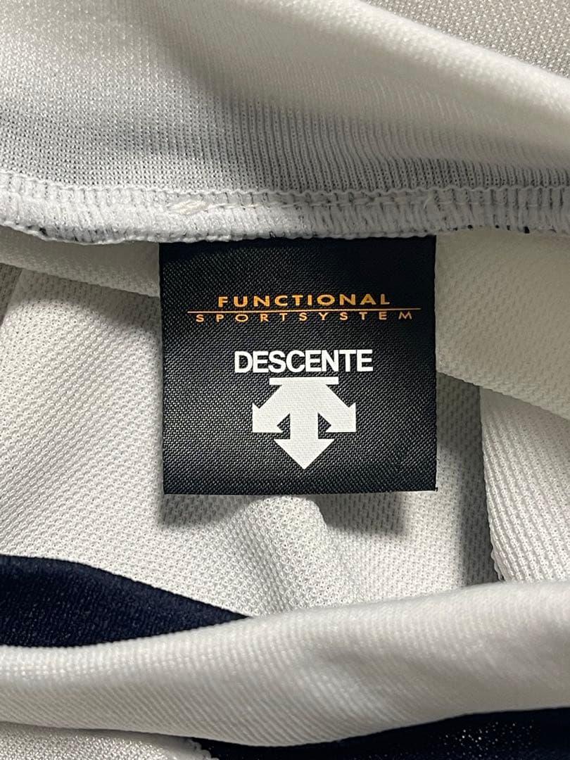 ★DESCENTE★中央大学★バレー ユニフォーム★2番★学生★サイズ O★