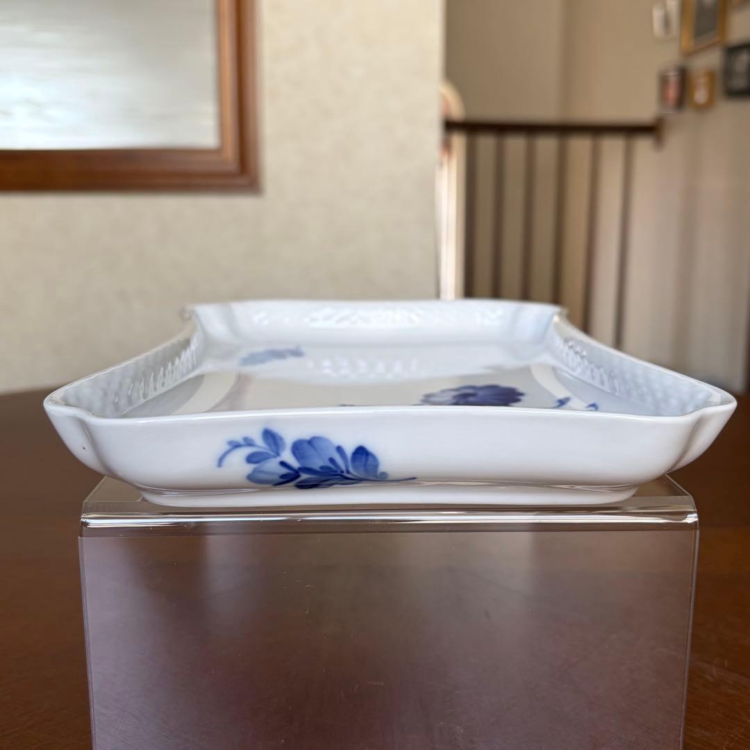 【美品】デンマーク製　ロイヤルコペンハーゲン★ブルーフラワー★オブロングプレート