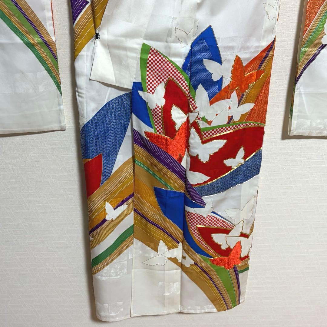 【舞台衣装】 。振袖 蝶々文様 金銀駒刺繍入り 単衣 広衿 身丈約158.5cm