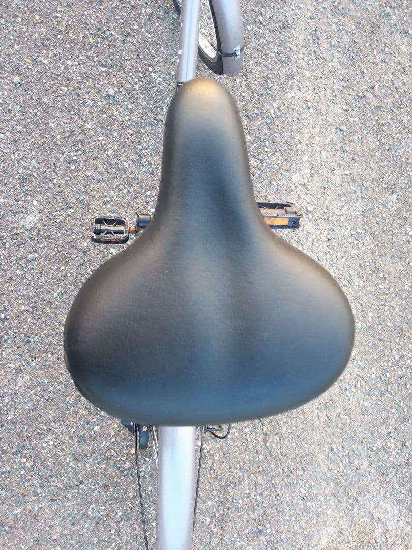 折りたたみ自転車 シルバー 20インチ 汚れキズあり ヤマト置き配達可能