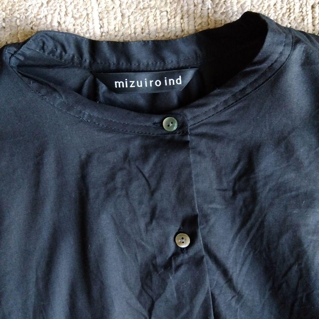 ミズイロインド　mizuiro ind 黒バックギャザーブラウスシャツ
