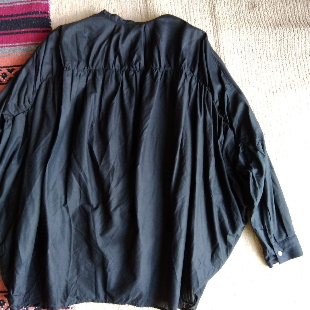 ミズイロインド　mizuiro ind 黒バックギャザーブラウスシャツ