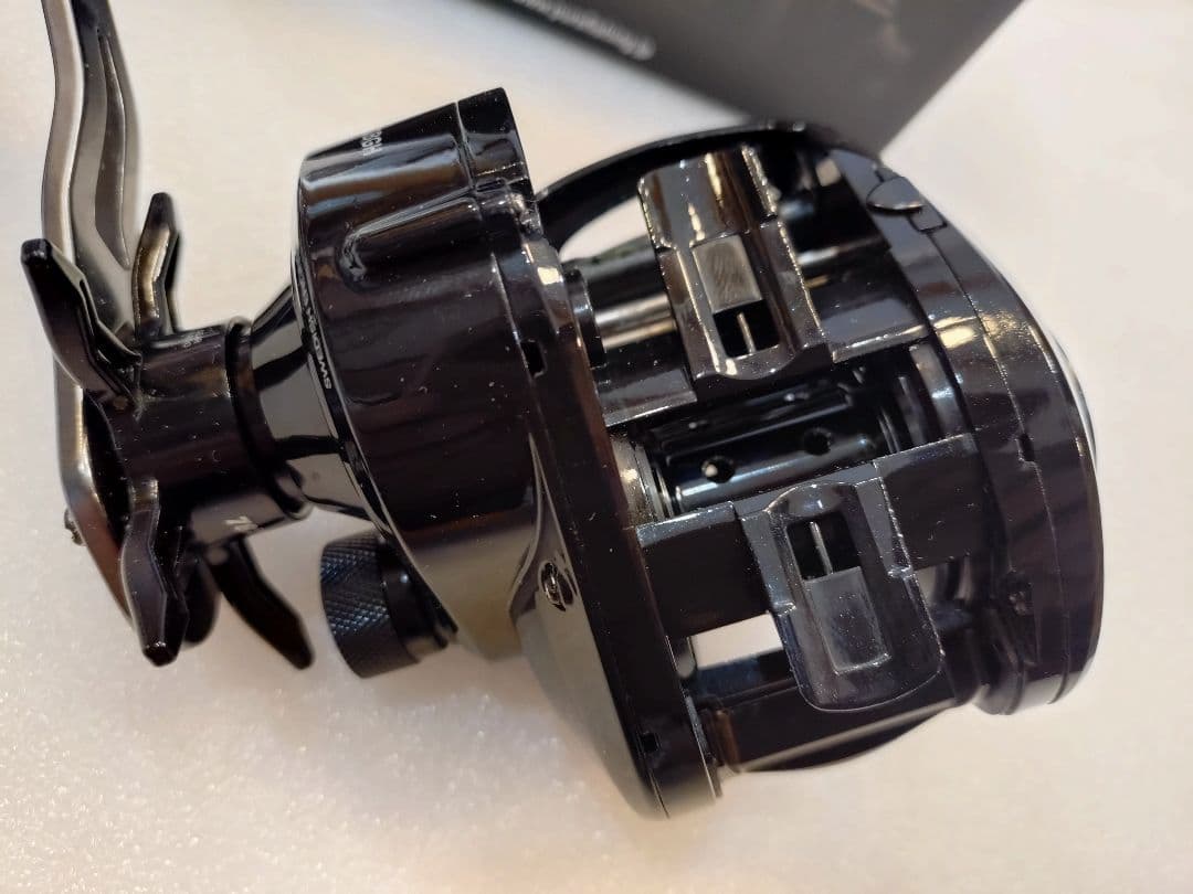 アブガルシア　MAX DLC BG H 右巻