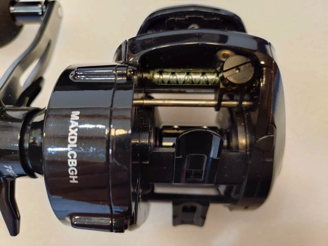 アブガルシア　MAX DLC BG H 右巻